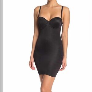 Miraclesuit Black Body Slip Shapewear Size 34B
Tummy Control